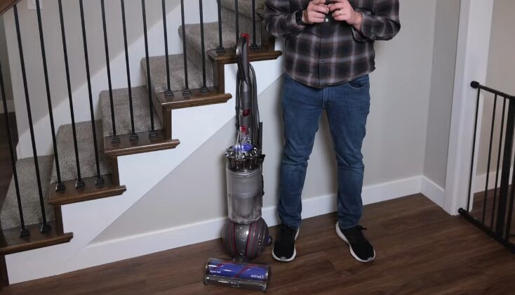 Dyson Ball Animal 3 Extra - best upright vacuum for pet hair Dyson Ball Animal 3 Extra - best upright vacuum for pet hair