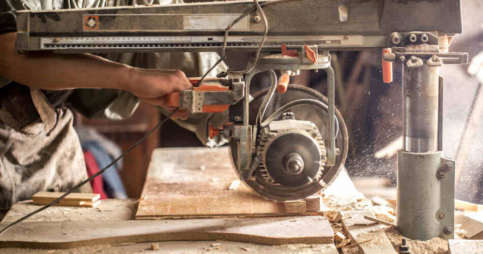 Read more about the article How to Build a Homemade Table Saw | Easy 8 Steps