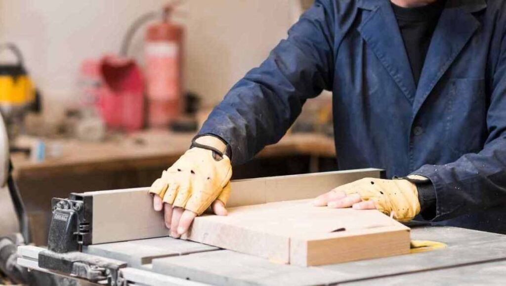 DeWalt DWE7491RS table saw for jobsite and home projects